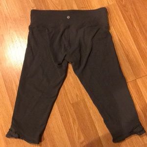 Lulu Lemon Cropped Leggings